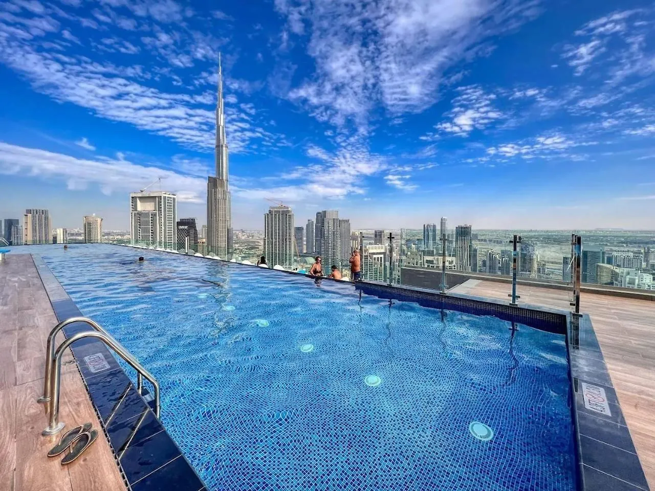 Stunning Apt In Prime Location 5 Star Amenities Dubai Apartment